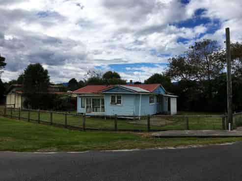 2 Hunter Street, Karamea