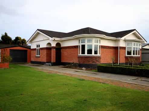 153 Chelmsford Street, Windsor