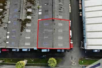 Versatile Warehouse Space