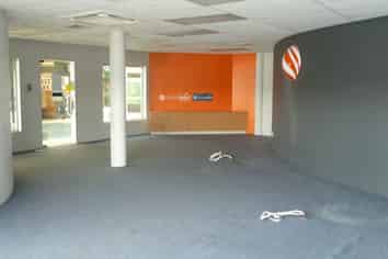 Owner Occupiers take note affordable Retail Unit