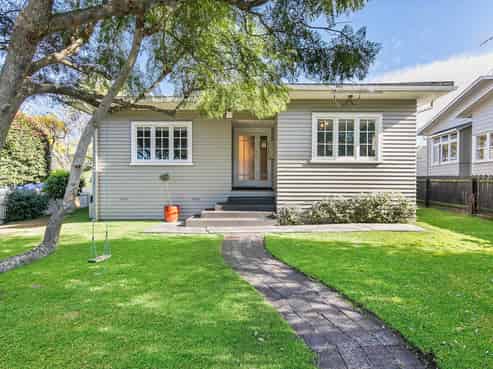 103 Rockfield Road, Penrose