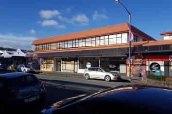 Large Tidy Office Space in CBD