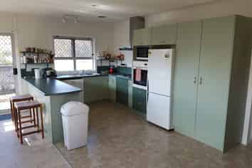 12 Earlsworth Road, Mangere East