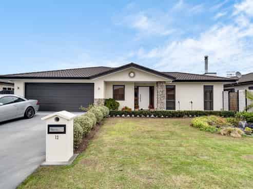 12 Waitaki Way, Poraiti