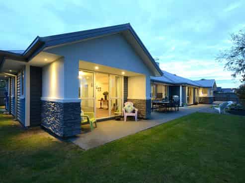 4 Levinge Lane, Middleton