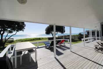340 Kenwood Drive, Matarangi