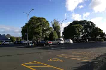 DOMINION ROAD PRIME RETAIL