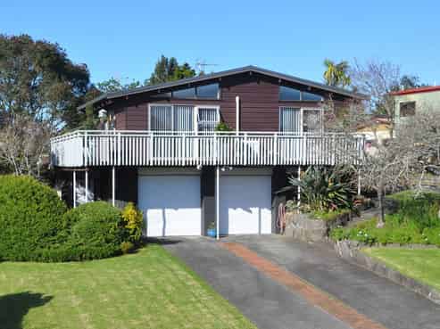 32 Halsey Drive, Lynfield