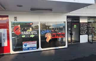 PRIME LOCATION, A real money machine here!