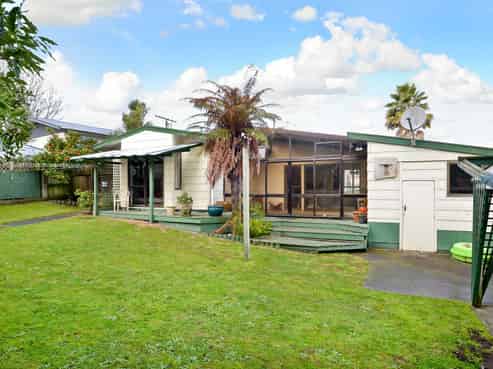 81 Peacockes Road, Fitzroy