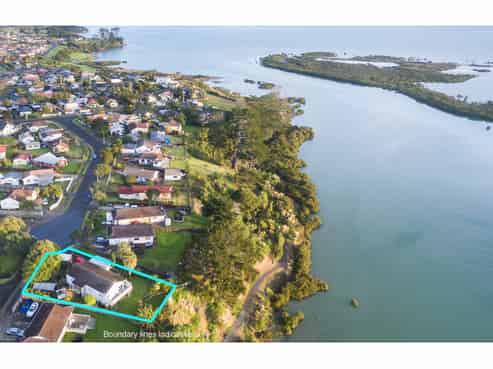 20 Rukumoana Place, Clendon Park