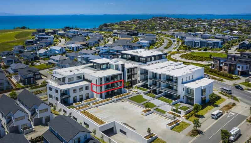 Apartment  Beach and Cavalli Apartments, Long Bay