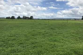 112 Mountain View Road, Hikurangi