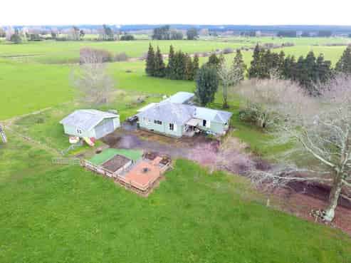 102 Haumea Road, Galatea