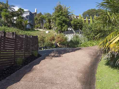 12 Adelie Place, Murrays Bay