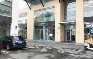 Modern retail/showroom space Terrace Junction