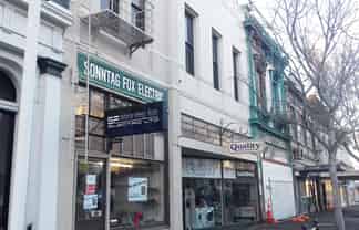 Three in one - showroom, office and storage on Princes Street