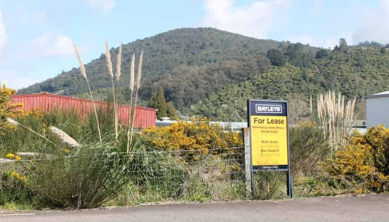 40B and 42 Fairy Springs Road, Fairy Springs