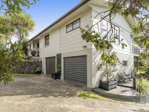 1 Tamahika Street, Hairini