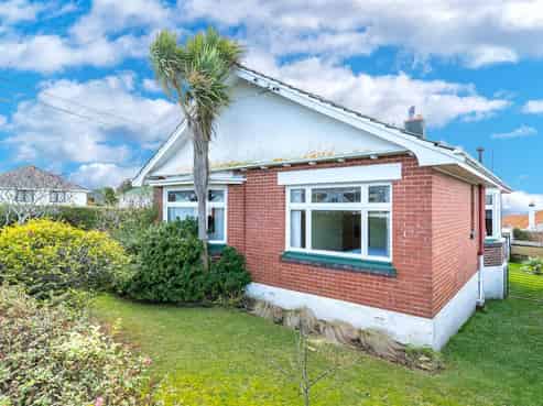 47 Marewa Street, Kew