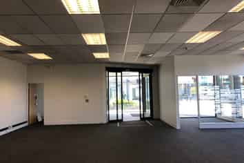 COMPETITIVE RENTAL - FANTASTIC PROFILE