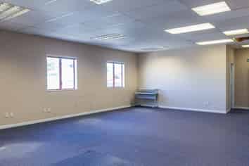 Desirable CBD Investment with rental upside