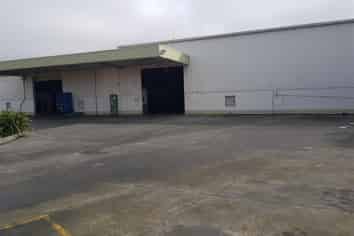 Chiller & Freezer Warehouse