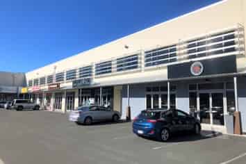 Large floorplate with Parks & Amenities