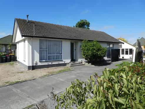 6 Clarevale Street, Burwood