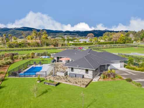 6 Summerfield Way, Parahaki