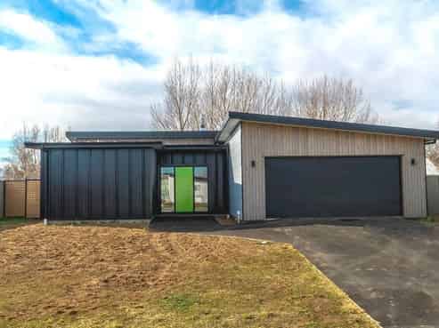 33 Plunket Street, Omakau