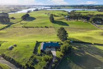 26 Smalley Road, Glenbrook