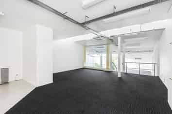 OFFICES WITH CITY VIEWS FOR SALE