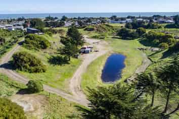 26 Forest Road, Waitarere