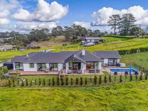 72 Vaughans Road, Long Bay