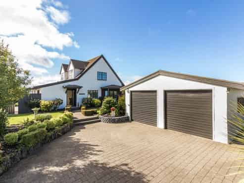 735 Acacia Bay Road, Acacia Bay