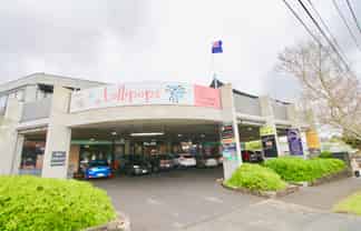 Rare Opportunity in the Heart of St Lukes