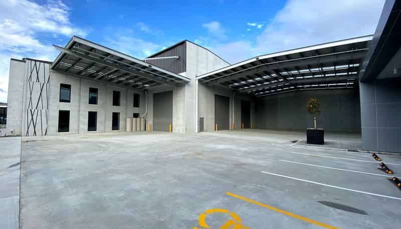 Unit B/32-38 Patiki Road, Te Atatu Peninsula