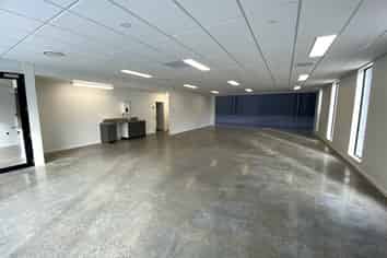 Brand New Warehouse with Car Parking for the Tesla