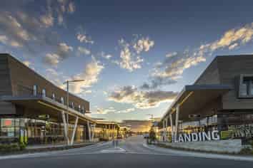 Last Retail Space - The Landing Wigram