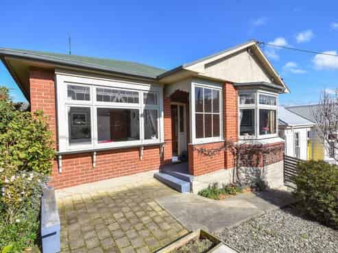 11 Mary Street, Port Chalmers