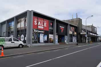 Ideal for big box destination shoppers