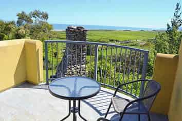 Luxurious Boutique Lodge - Vendors Negotiable 