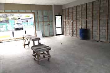 Brand New - Prime for Takeaways / Cafe / Hot Bread or the like