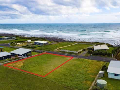 295 Tai Road, Opunake