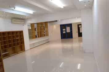 Retail with Great Exposure!