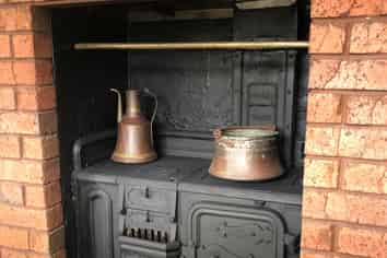 104 Beach Road, Thames