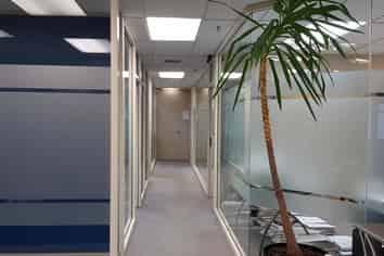 Link Drive office with 5 carparks