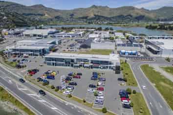 Relaxing Outlook at The Estuary