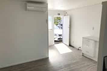 Papanui Retail 46m2 - $350pw + gst